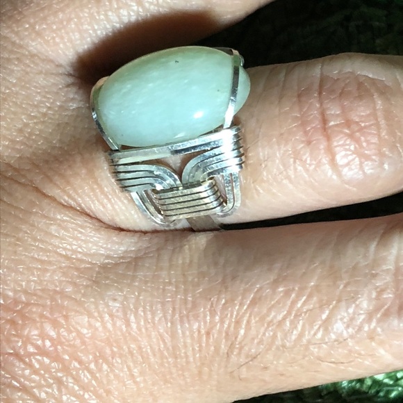 🍀WIRE WRAP JADE RING🍀 - Picture 4 of 8
